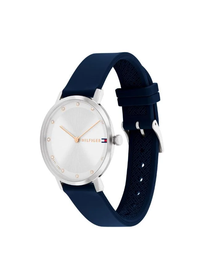 تومي هيلفيغر ساعة أنالوج بسوار من السيليكون